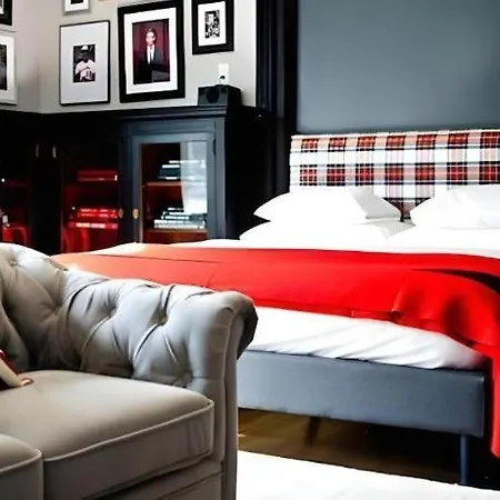 The George Montclair-2