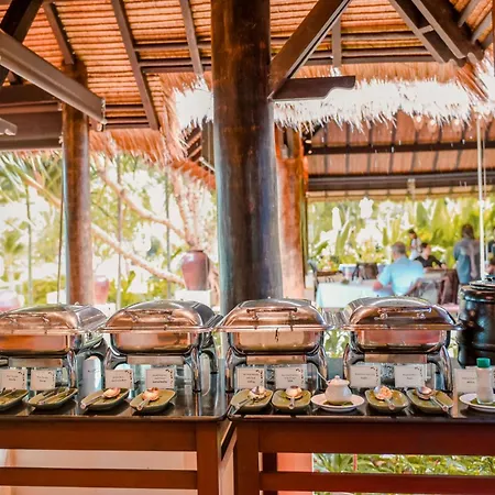 Le Vimarn Cottages & Spa-3