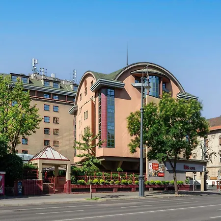 Ibis Budapest Heroes Square-2