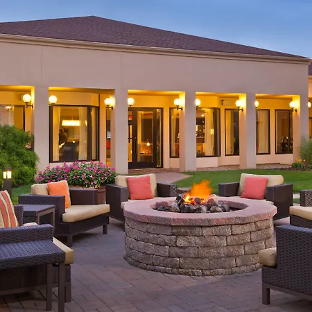 Courtyard By Marriott Mt. Laurel-3