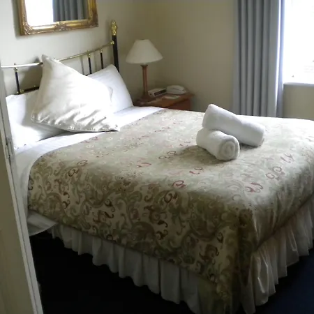The Lodge On Elizabeth-3