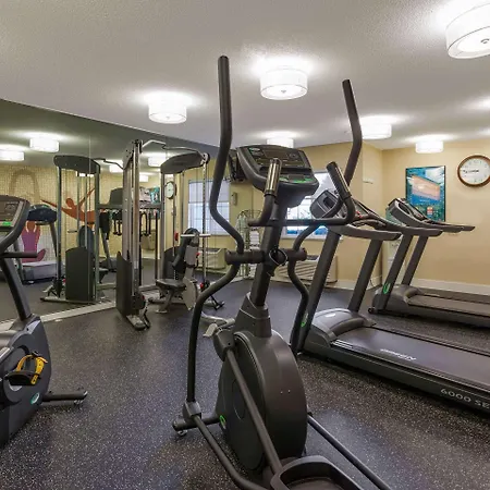 Mainstay Suites Detroit Farmington Hills-2