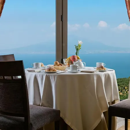 Due Golfi Grand Hotel-2