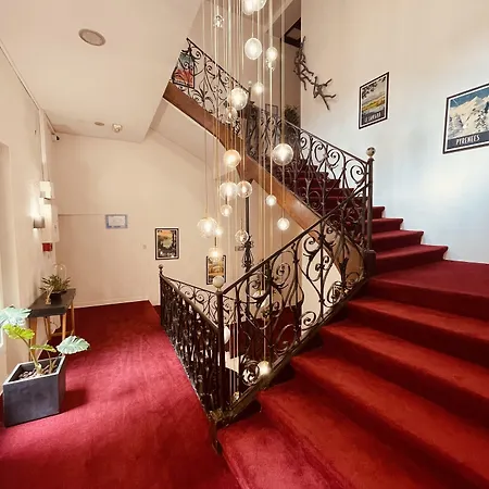 Hôtel De La Loge-3