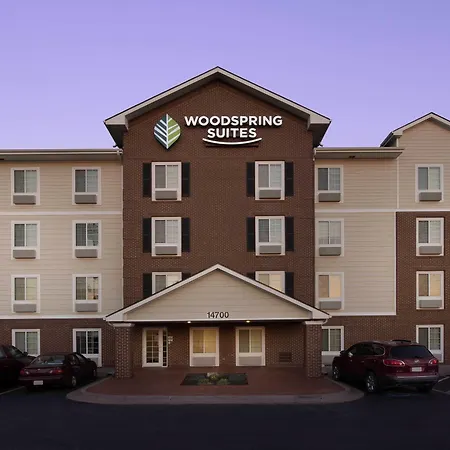 Woodspring Suites Kansas City Lenexa-2