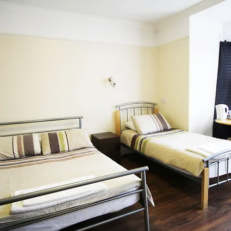 Flexistay Norbury Aparthotel-3