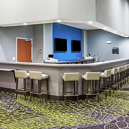 Hampton Inn & Suites Liberal-2