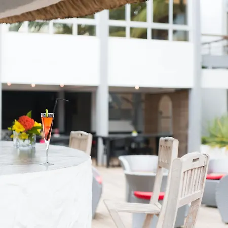 La Tonnelle Guest House-3