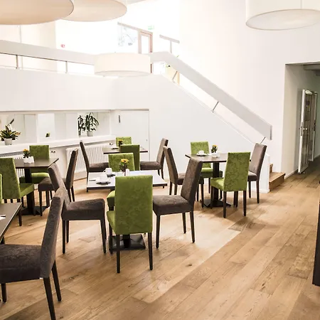 Hotel Am Schloss-3