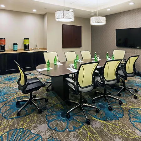 Hilton Garden Inn West Little Rock-2