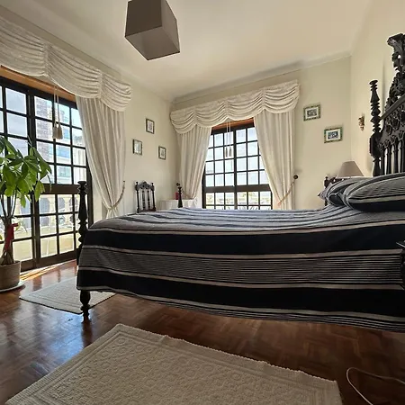 Spray B&B Sitio in Nazare, European style-2