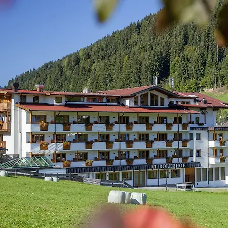 Landhotel Tirolerhof - Wildschoenau - Premium Card Im Sommer-2