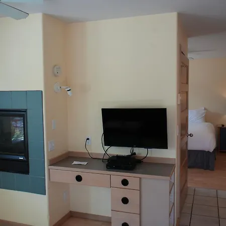 The Inn At Manzanita-3