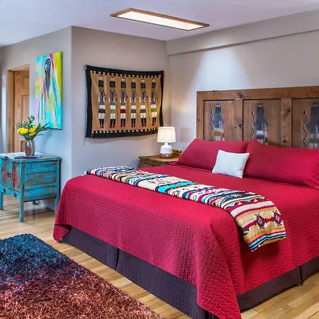 Bobcat Inn-3