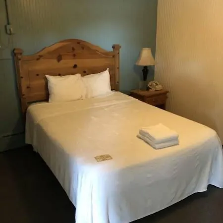 The Walpole Motel-2