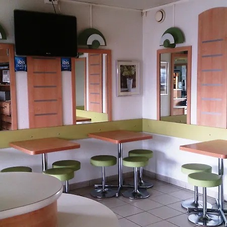 ibis budget Versailles - Trappes-3
