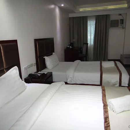 Big Hotel Suites-3
