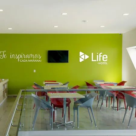 Life Hotel-2