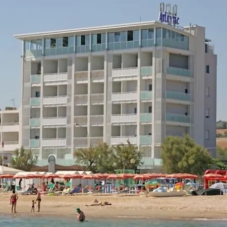 Hotel Atlantic-2