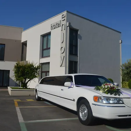 Hotel Enjoy-3