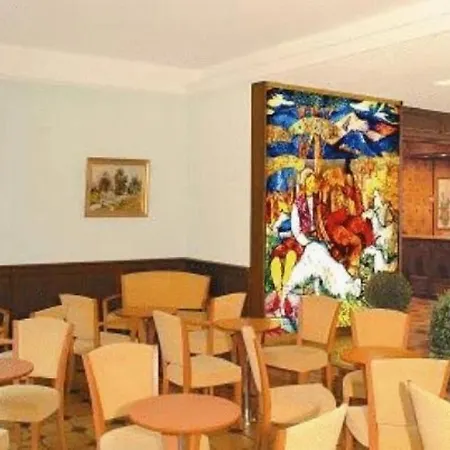 Hotel Central-2