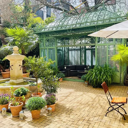 Garden Living - Boutique Hotel-2