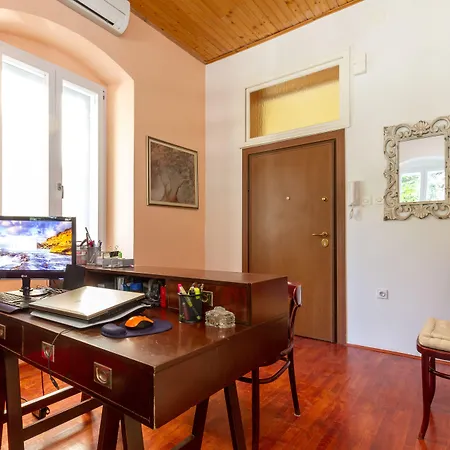 Pellegrini Luxury Rooms-2