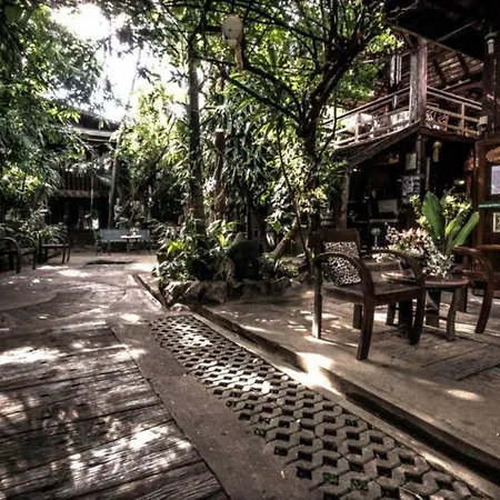 Gap'S House-2