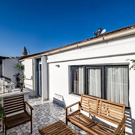 Selvese Suites, Serviced Living In Galata-3