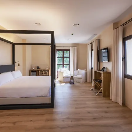 Hotel Palau Macelli & Spa-3