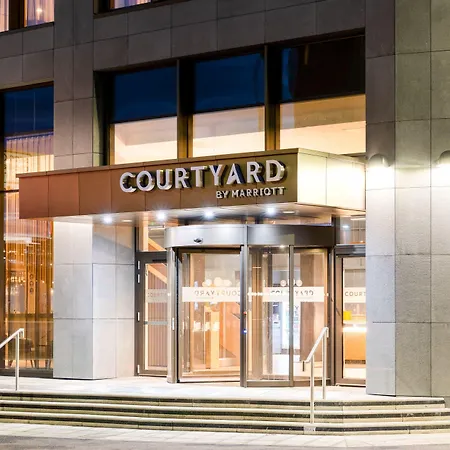 Courtyard By Marriott Glasgow Sec-2