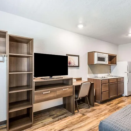 Woodspring Suites Bradenton-3