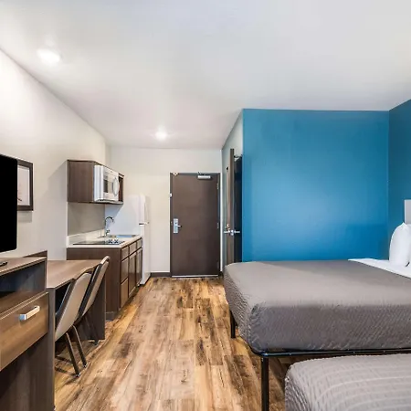 Woodspring Suites Bradenton-2