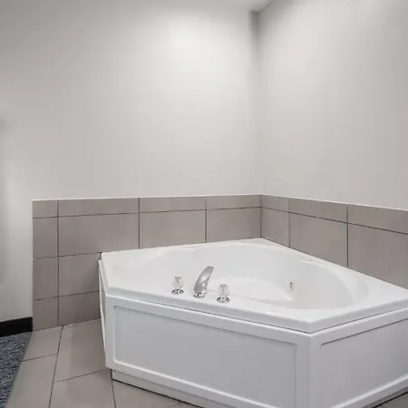 Garner Hotel Brookings By Ihg-2