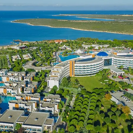 Aquasis De Luxe Resort & Spa-2