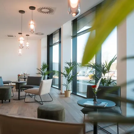 Frames Hotel GmbH-3