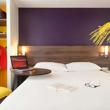 ibis Styles Saumur Gare Centre-3