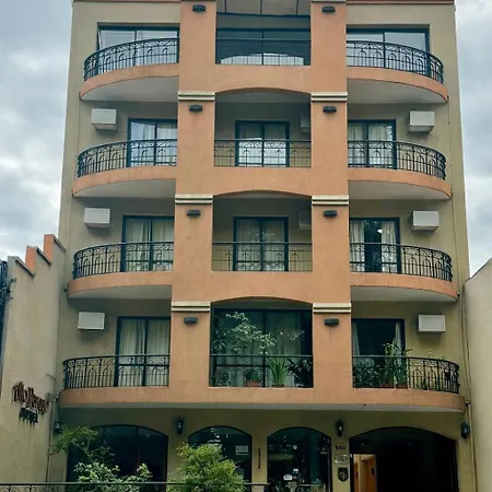 Altoparque Hotel Salta-3