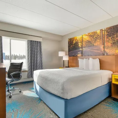 Days Inn By Wyndham International Falls-3