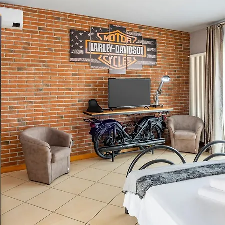 La Pacheca Rock Apartments-2