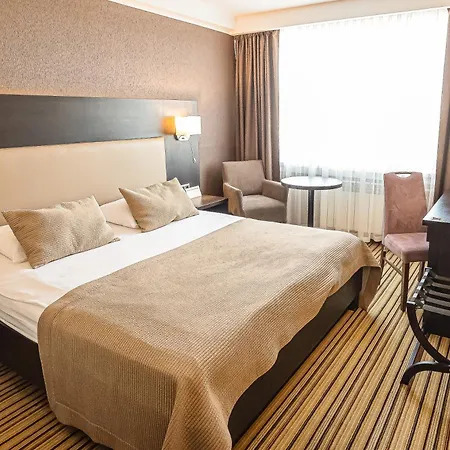 Premier Hotel Rus-3