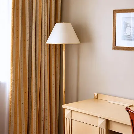 Phi Hotel Cavalieri-2