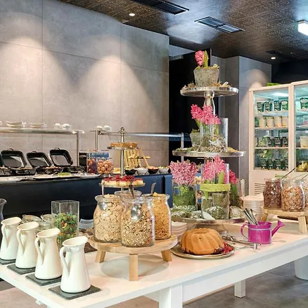 Mercure Hotel Raphael Wien-3