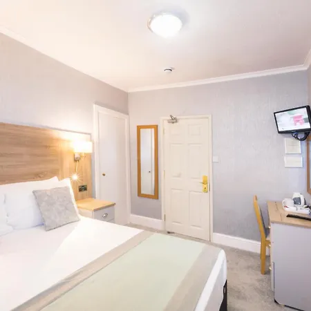 Lindum Lodge-2