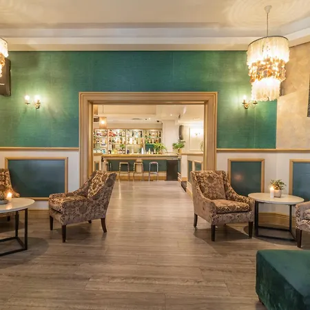 Grand Daddy Boutique Hotel-2