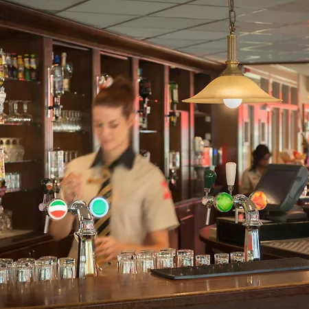 ibis Tilburg-2
