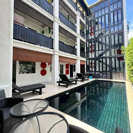 99 The Gallery Hotel-3