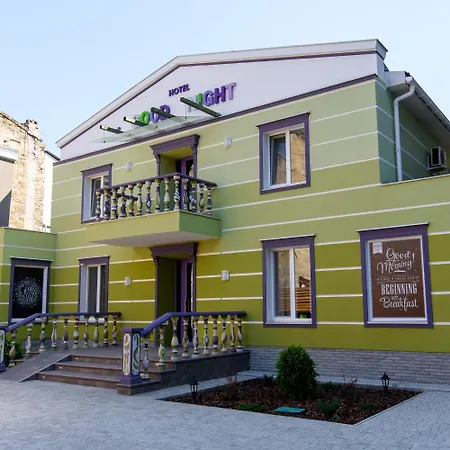 Good Night Hotel-2