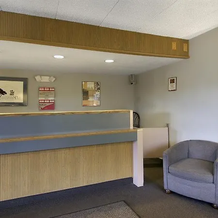 Red Roof Inn Bridgeton-3