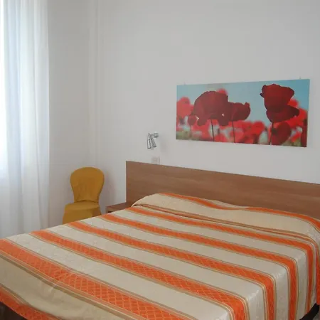 Hotel Derna-3